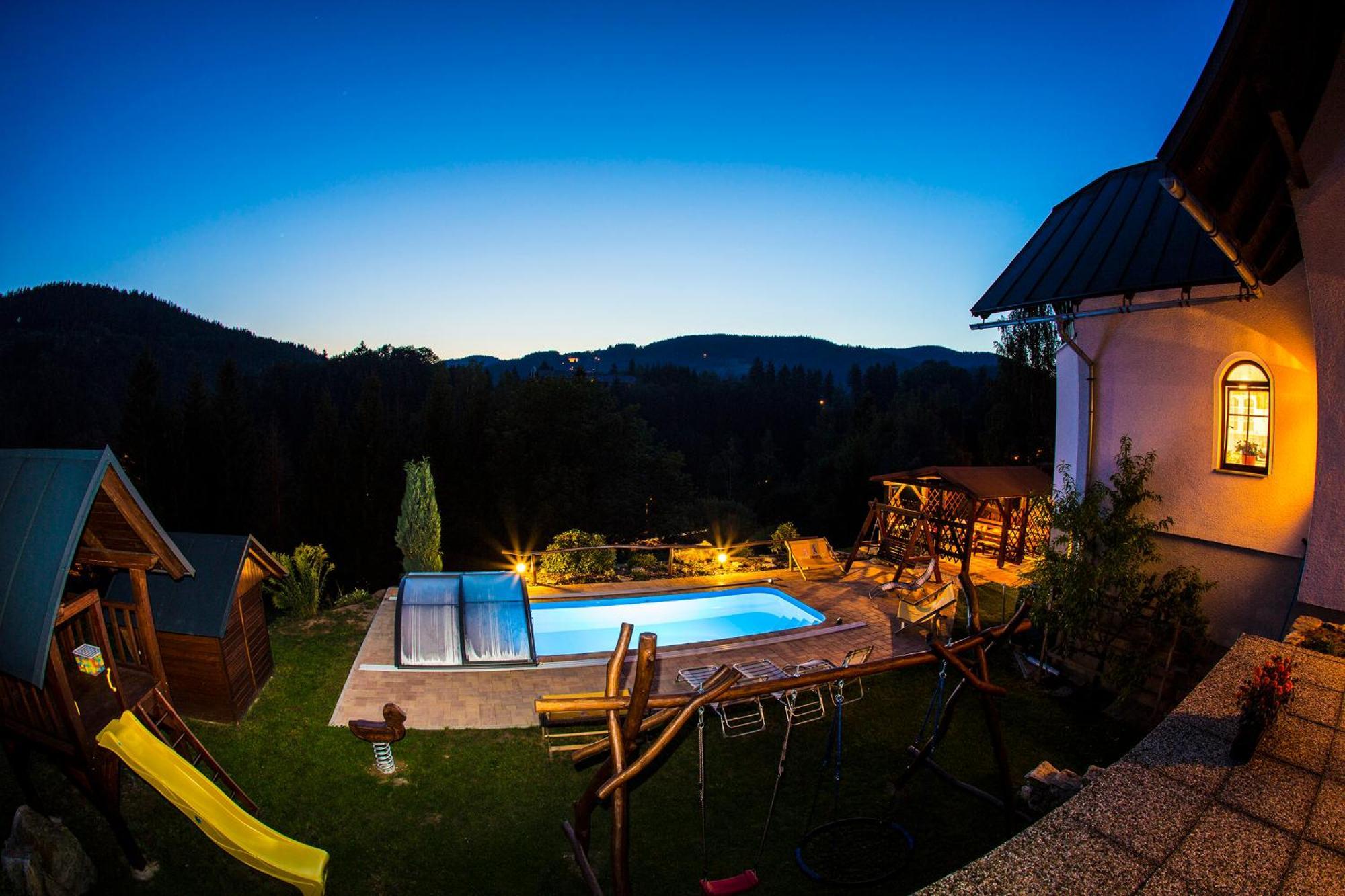 - Privat Pacholik * Rokytnice nad Jizerou